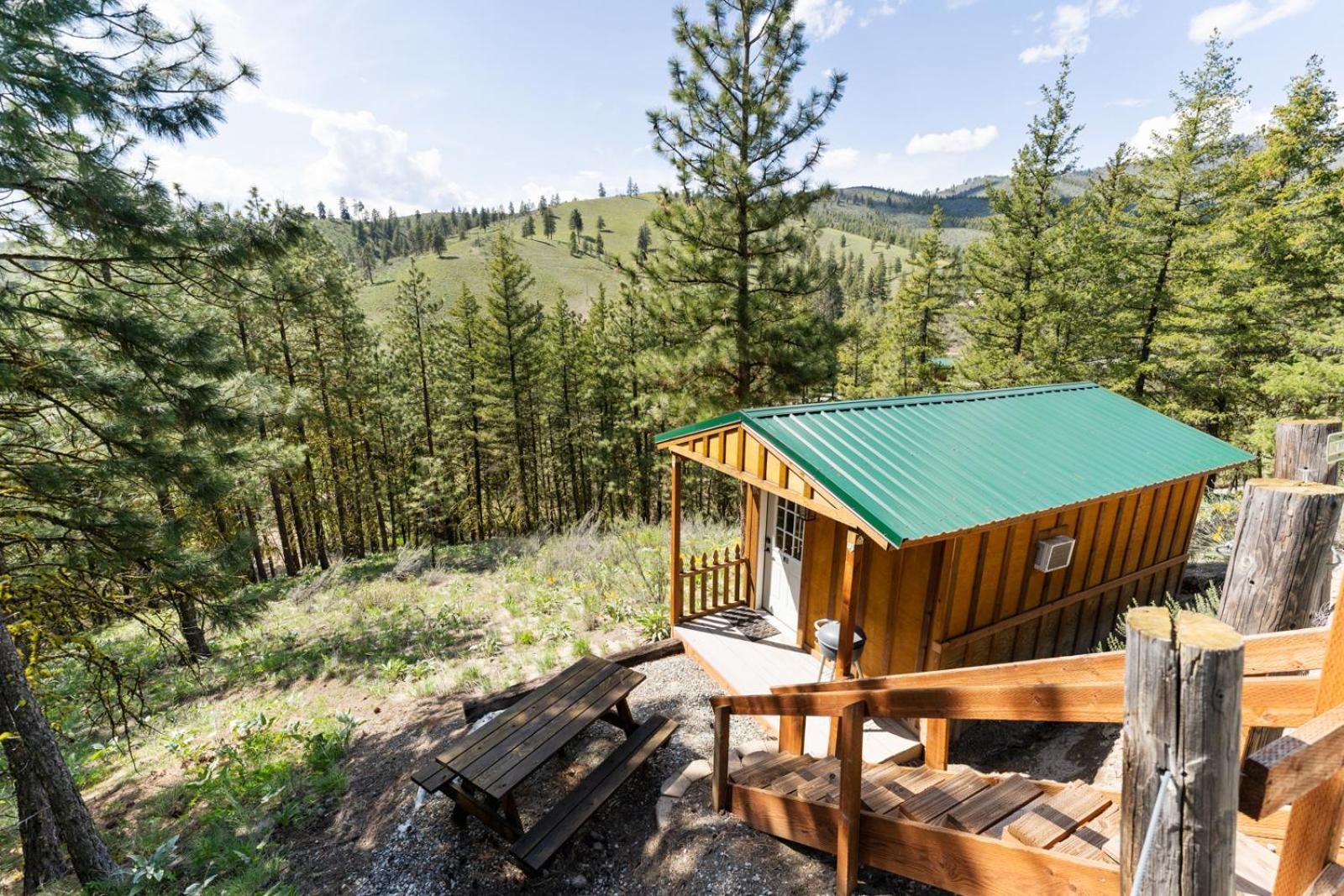 Echo Valley Resort + Cabins Manson Luaran gambar