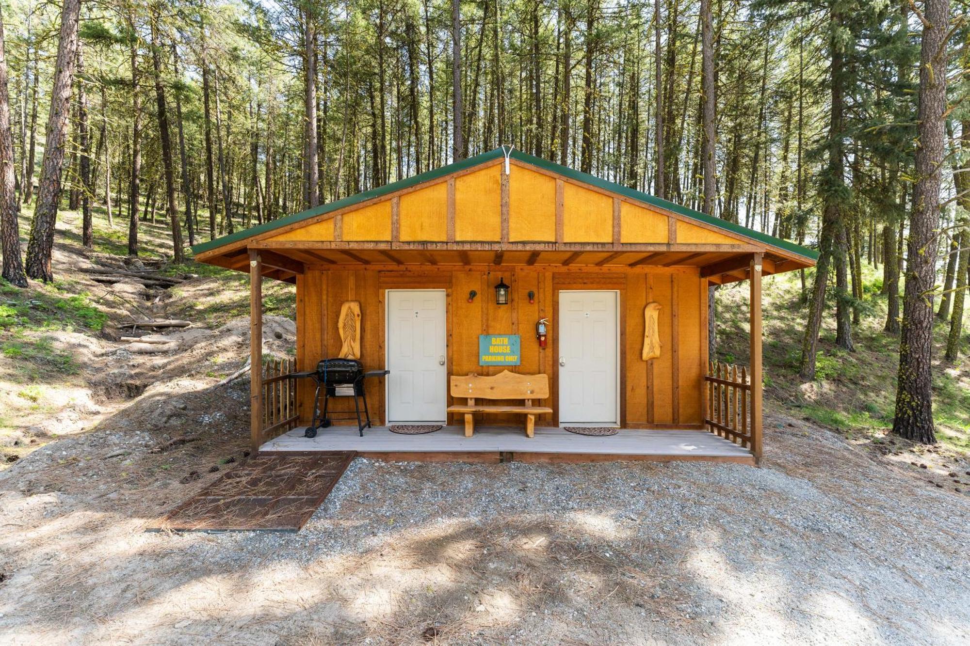 Echo Valley Resort + Cabins Manson Luaran gambar