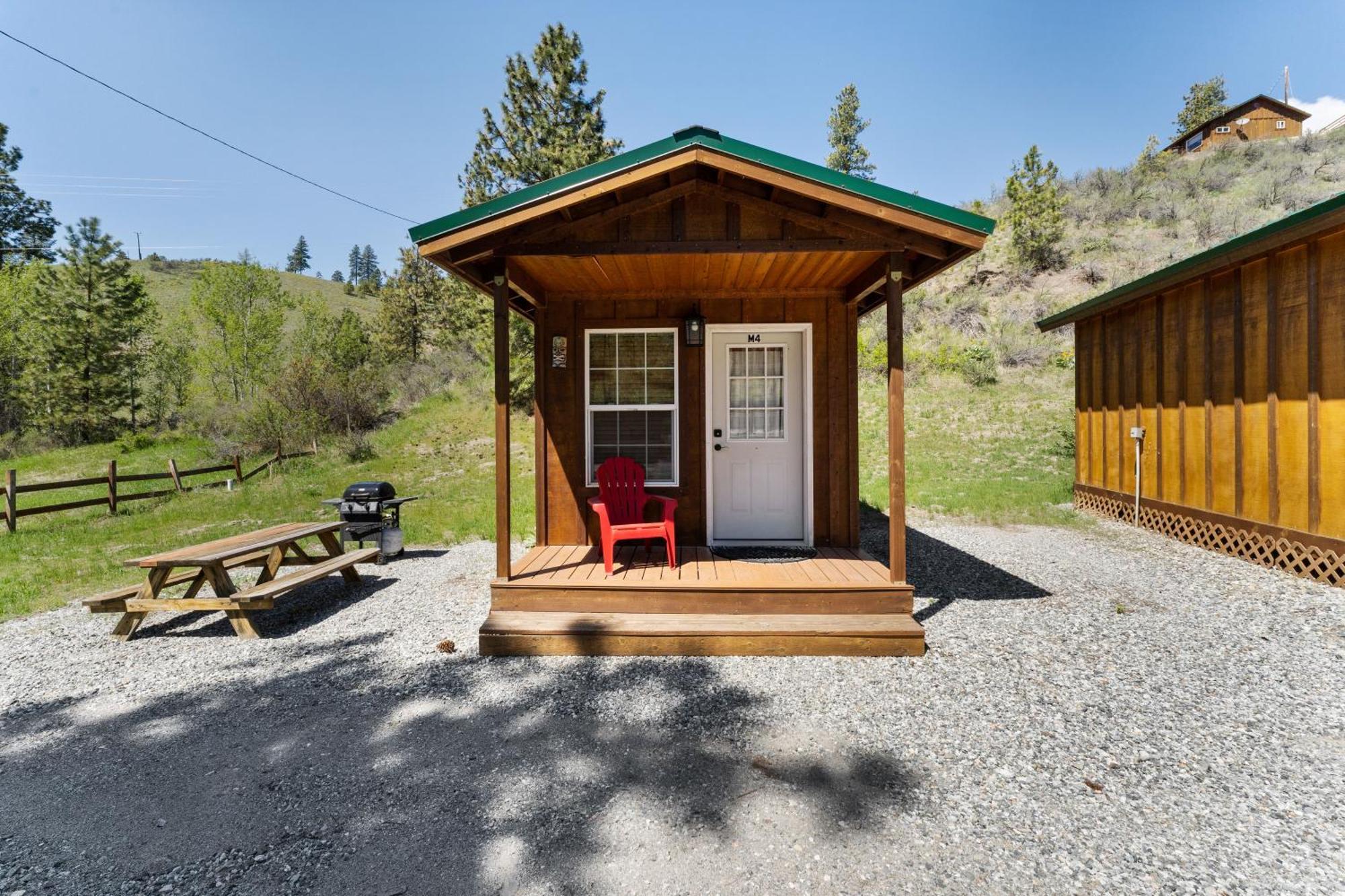 Echo Valley Resort + Cabins Manson Luaran gambar