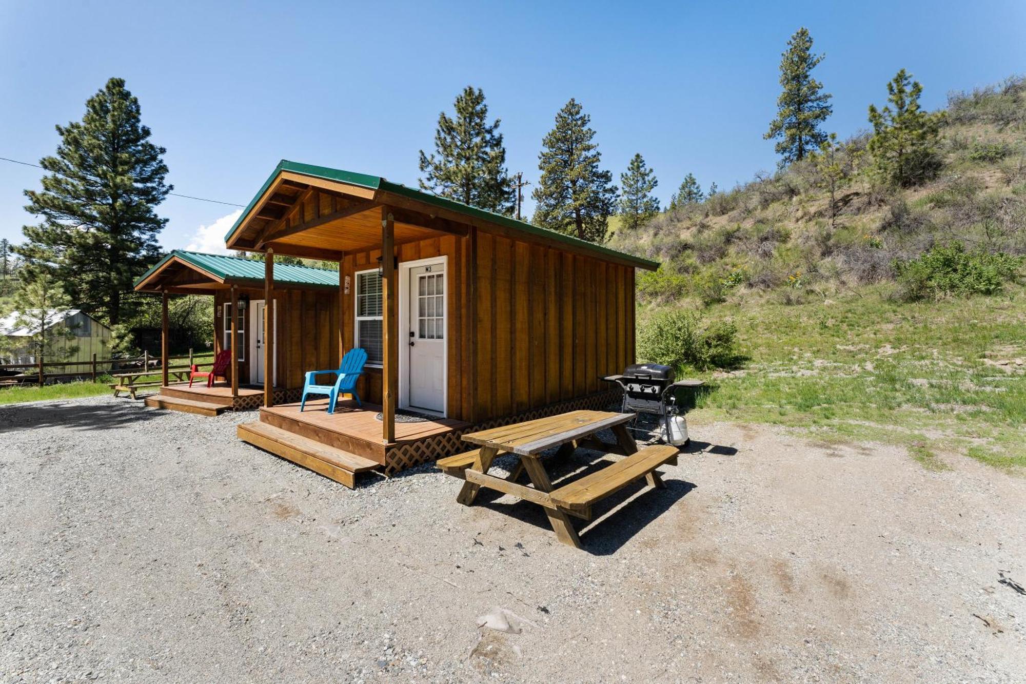 Echo Valley Resort + Cabins Manson Luaran gambar