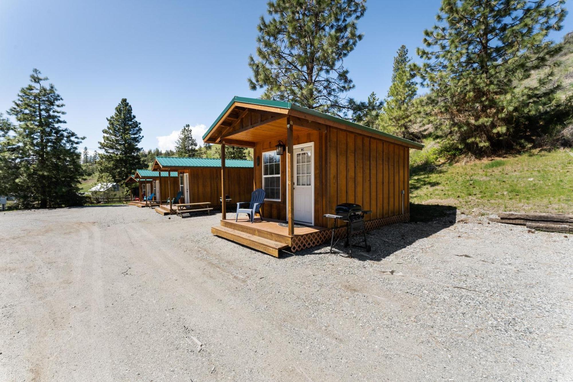 Echo Valley Resort + Cabins Manson Luaran gambar